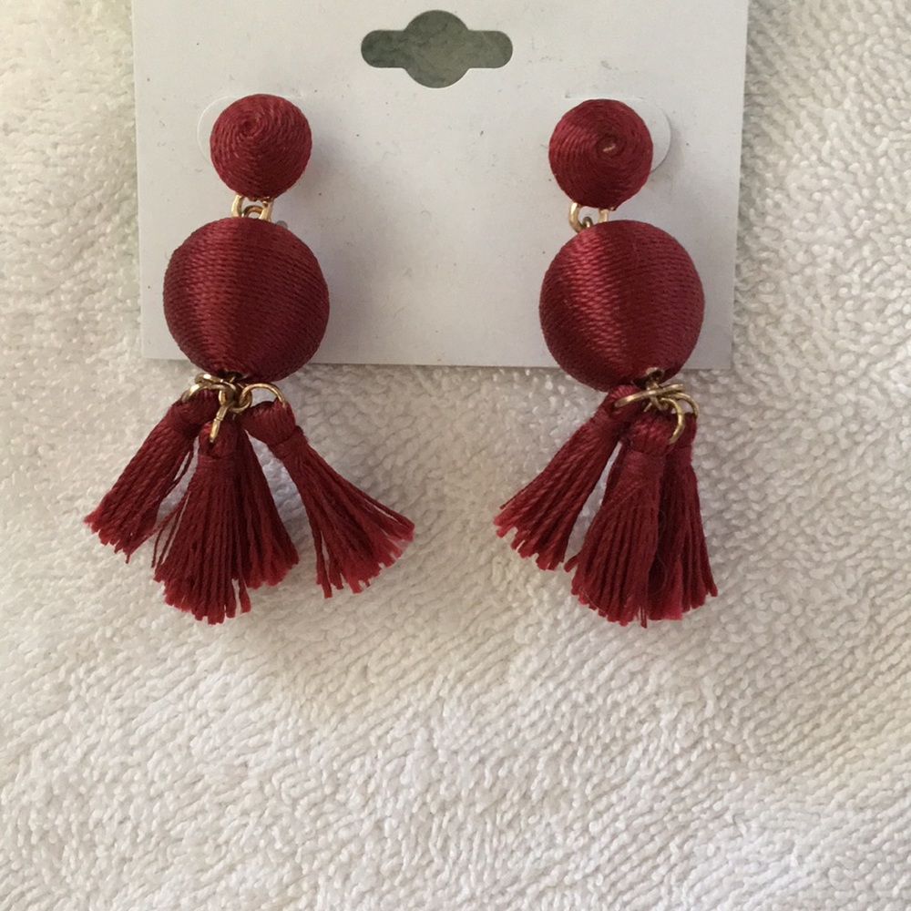 New Badgley Mischka Garnet Silk Threads Earrings